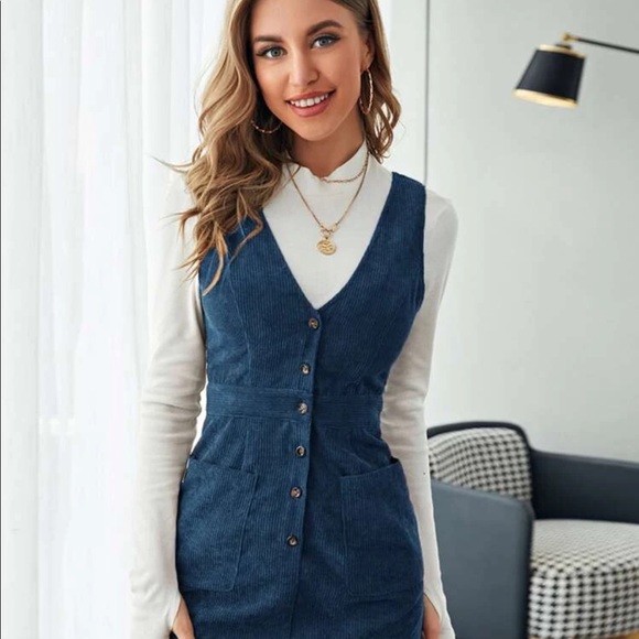 Emery Rose Single Breasted Patch Pocket Cord Overall Dress - Picture 3 of 5